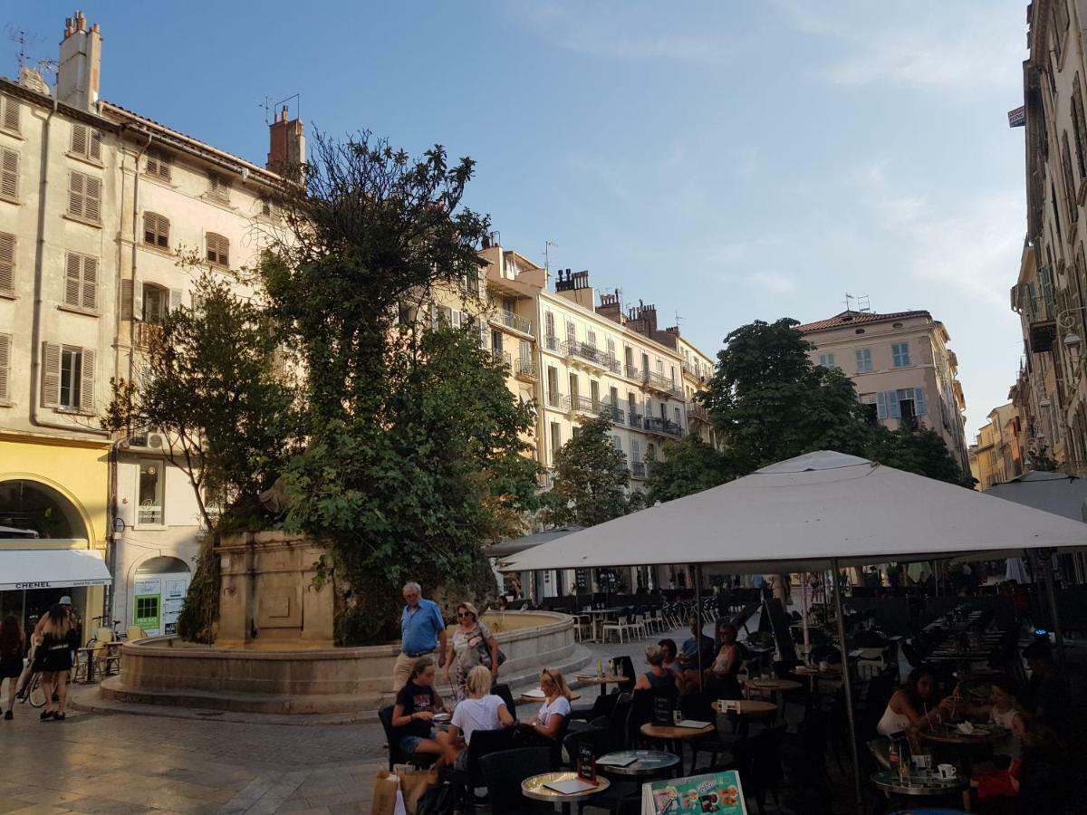 Operappart Toulon Exteriör bild